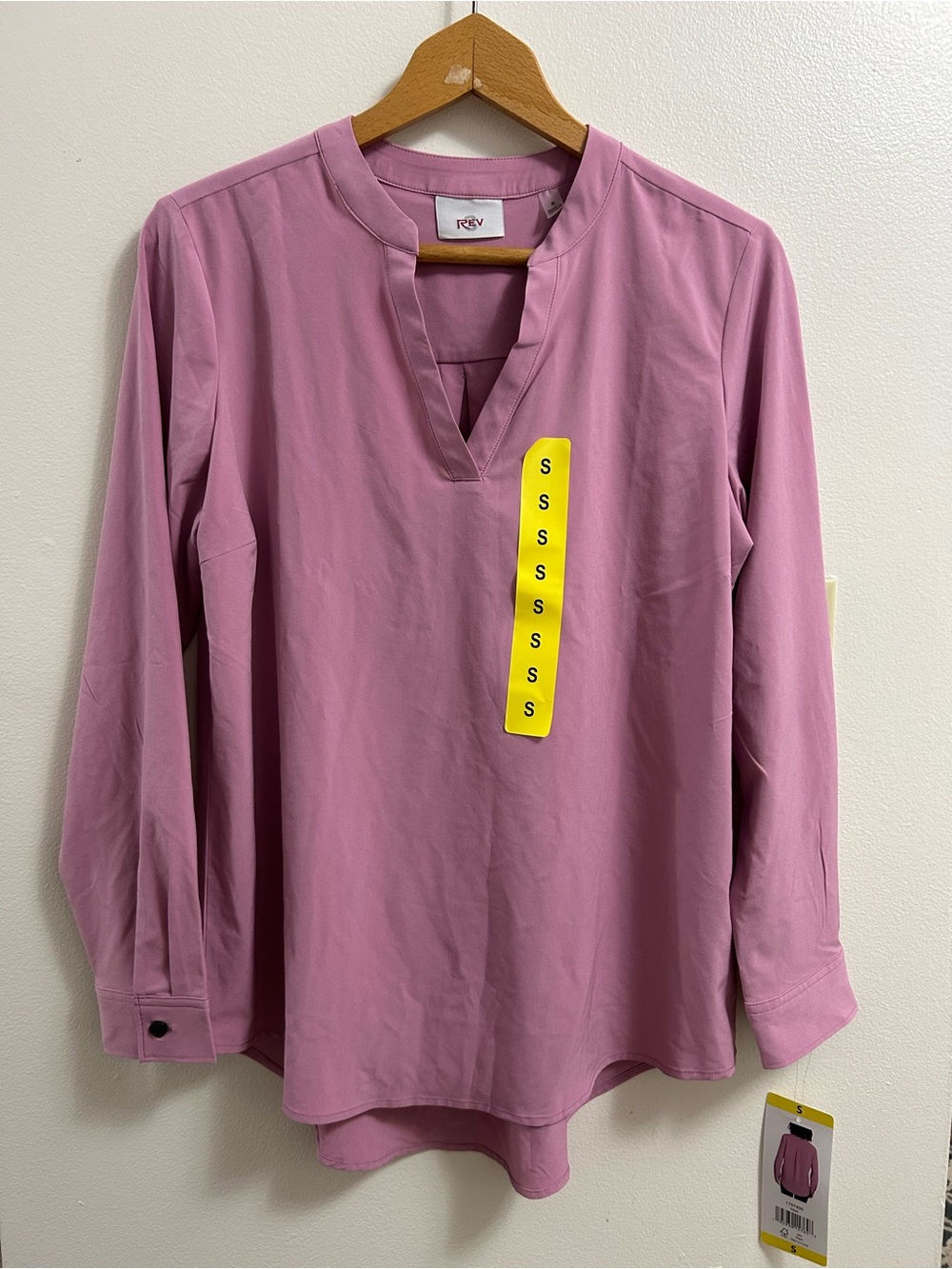 REV Long-Sleeve Split-Neck Shirt in Mauve Pink